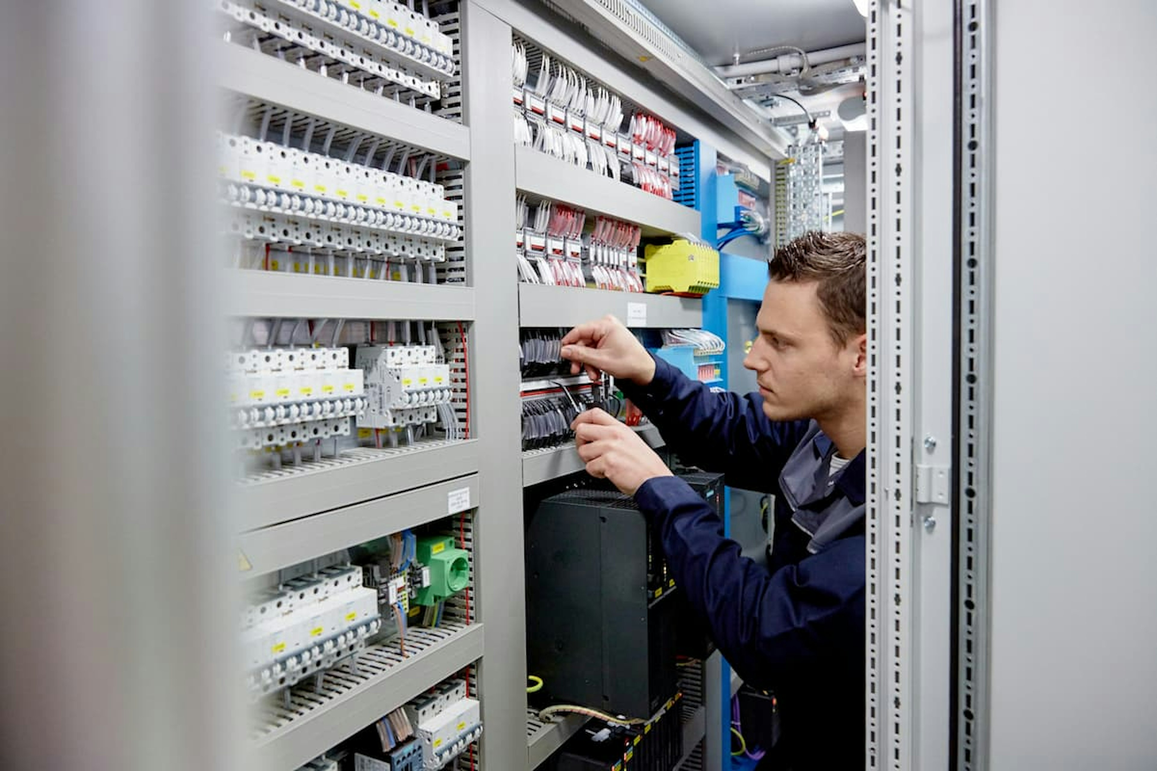 Electro Technician at work